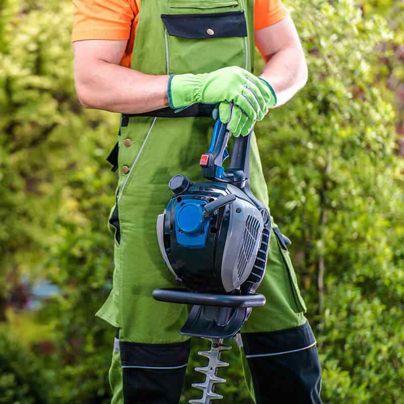 https://arturoslandscapingct.com/wp-content/uploads/2019/08/home_4_services.jpg